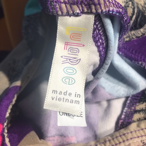 LuLaRoe OS Chihuahua Leggings NWOT IN PACKAGING- - Picture 2 of 3